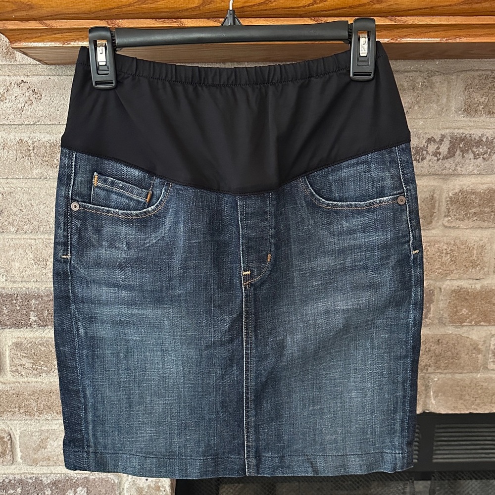 Citizens Of Humanity Maternity Denim  Skirt w/belly panel Size 28